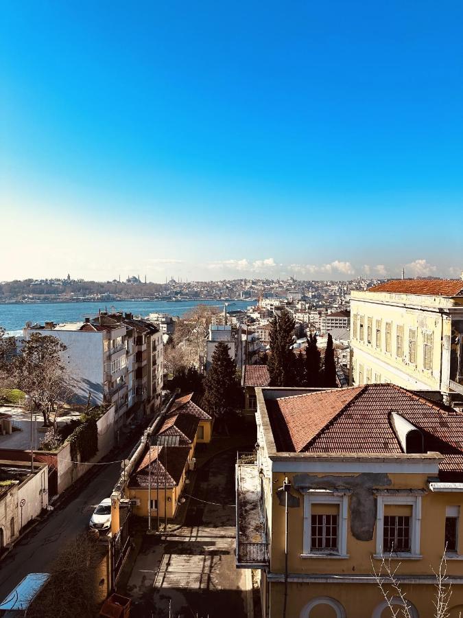 Fragments Hotel Istanbul Exterior photo